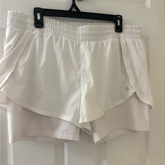 White Athleta‎ Shorts - Picture 1 of 4